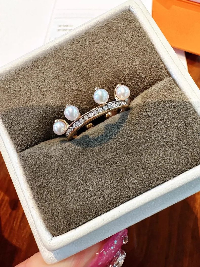 Hermes Hermes Pearl and Diamond Crown Ring Size ONE SIZE - 7 Thumbnail
