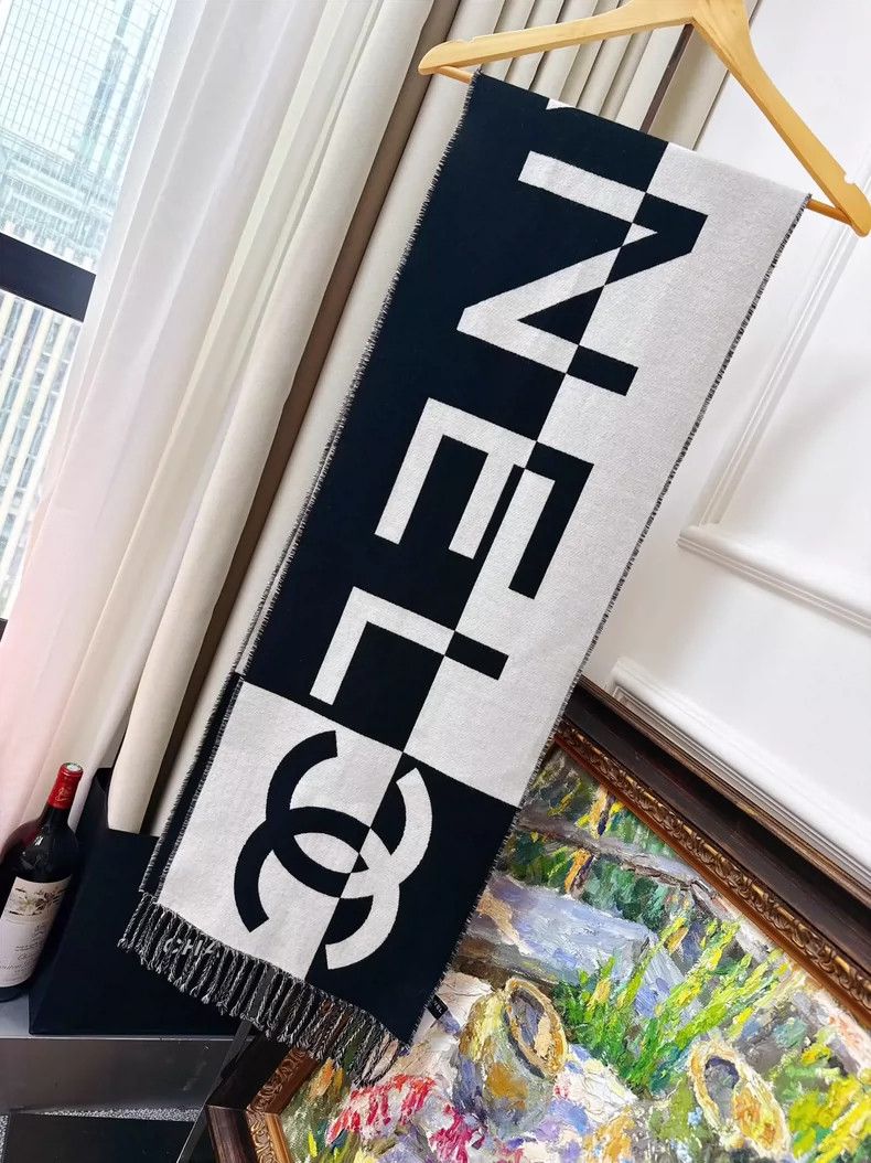 Chanel Chanel Black and White Geometric Pattern Scarf Size ONE SIZE - 2 Thumbnail