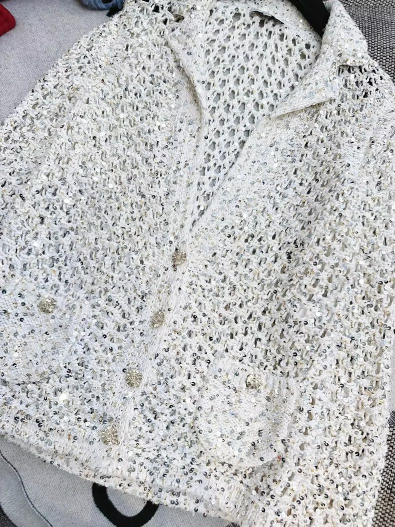 Chanel Chanel White Knit Embroidered Jacket with Buttons Size S / US 4 / IT 40 - 2 Thumbnail