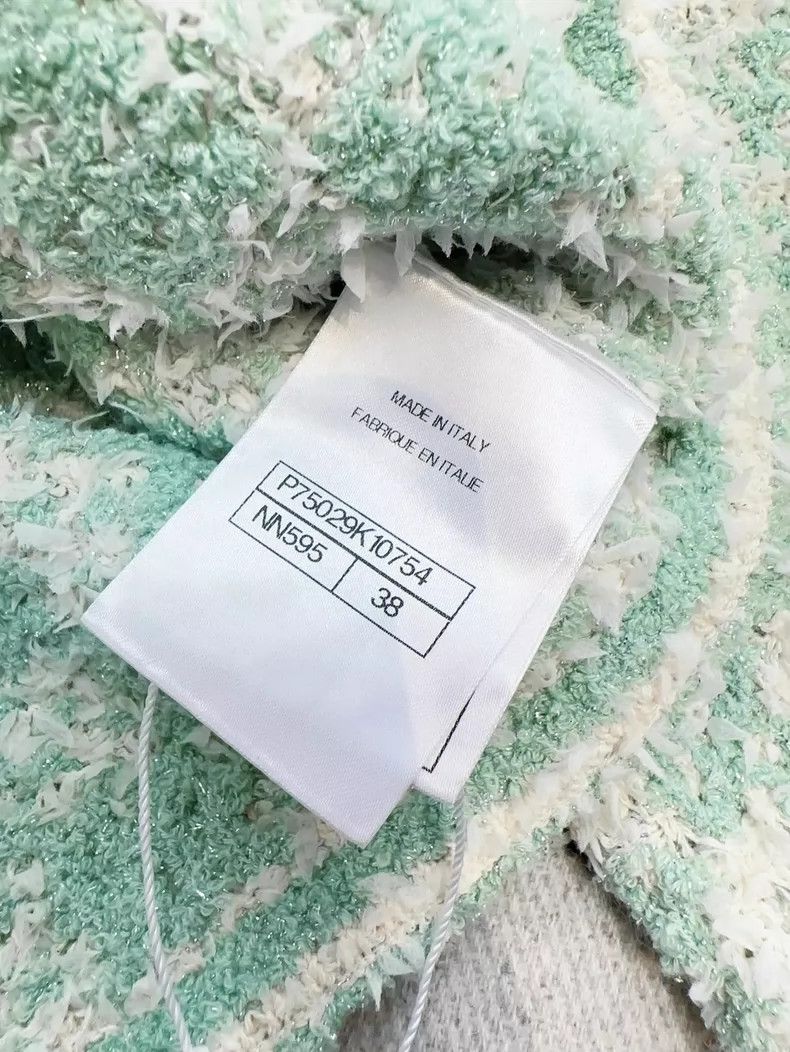 Chanel Chanel Mint Green Checkered Knit Cardigan Size M / US 6-8 / IT 42-44 - 6 Thumbnail