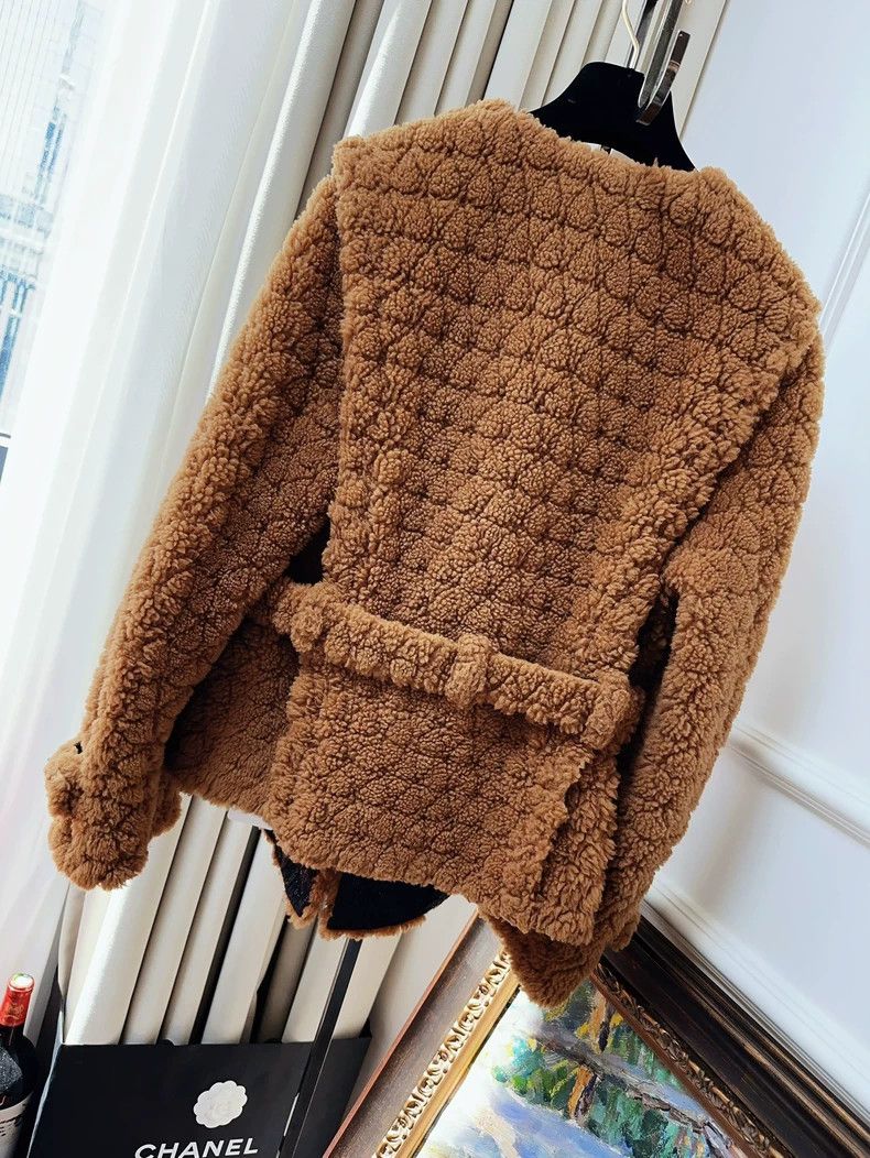 Chanel Chanel Camel Faux Fur Coat with Belt Size S / US 4 / IT 40 - 2 Thumbnail