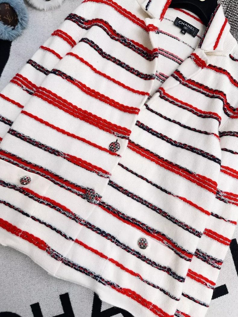 Chanel Chanel White Red Blue Striped Knit Cardigan Size S / US 4 / IT 40 - 4 Thumbnail