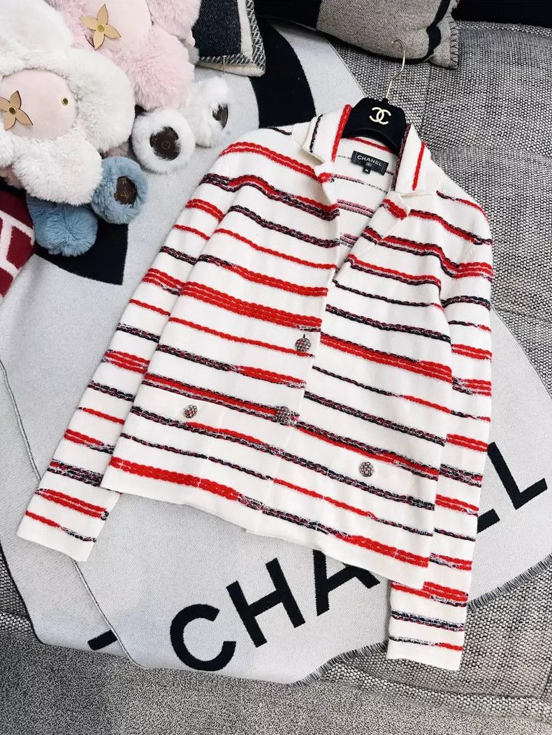 Chanel Chanel White Red Blue Striped Knit Cardigan Size S / US 4 / IT 40 - 3 Thumbnail