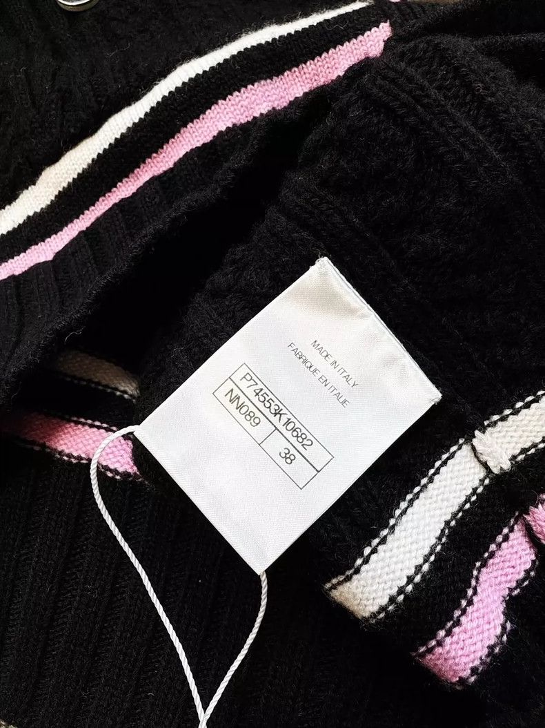 Chanel Chanel Black Knit Cardigan with Pink Trim Size M / US 6-8 / IT 42-44 - 5 Thumbnail