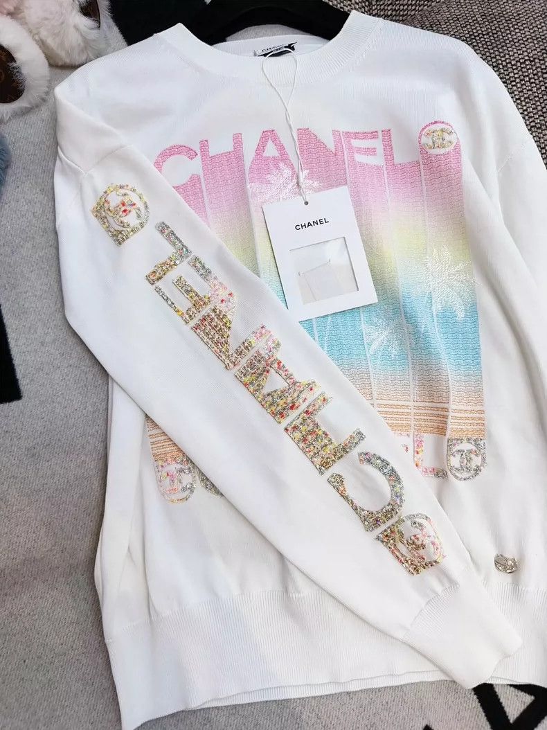 Chanel Chanel Colorful Sequin Logo White Sweatshirt Size S / US 4 / IT 40 - 4 Thumbnail