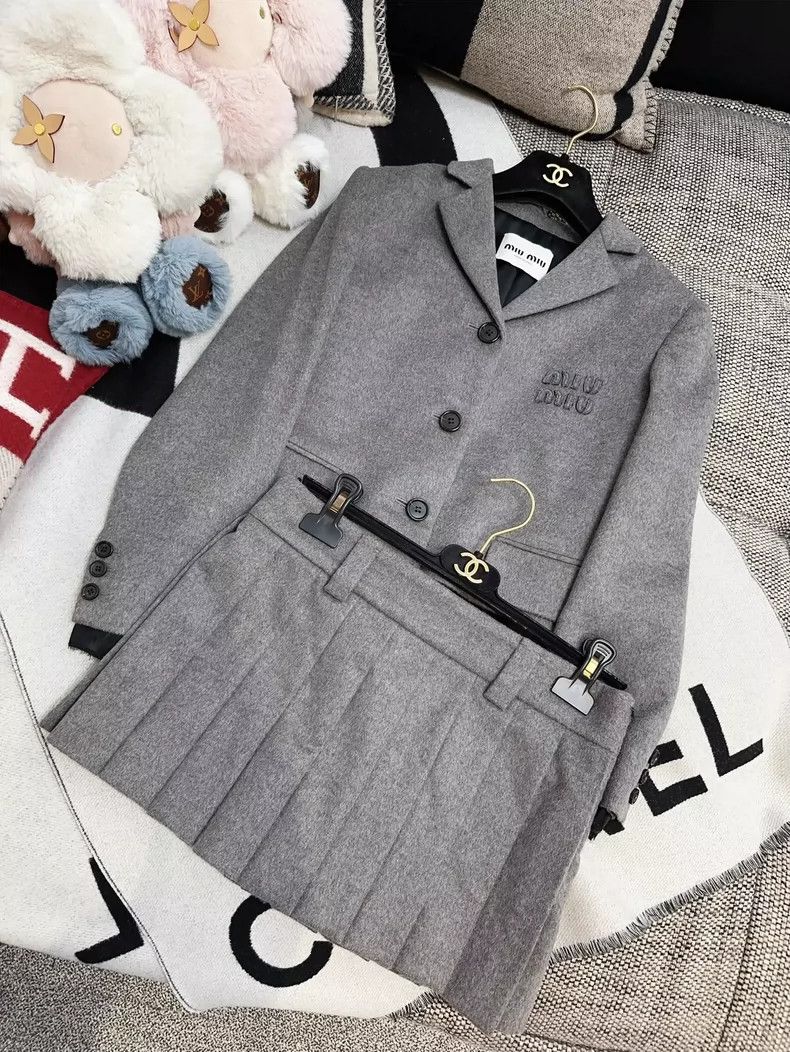 Prada Gray Cashmere Lettered Skirt Limited Japan Edition Size 36" / US 14 / IT 50 - 7 Thumbnail
