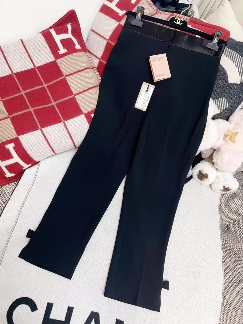Prada Miu Miu Black Bow Pants Size 40 Size 40" / US 18 - 8 Thumbnail
