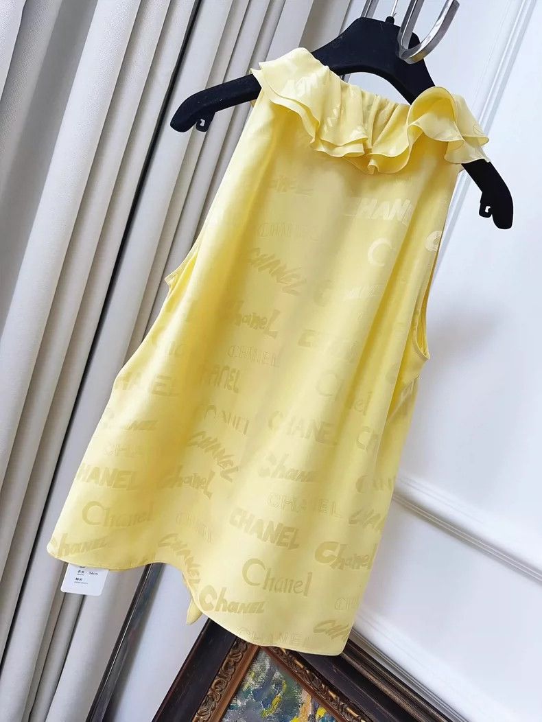 Chanel Chanel Yellow Ruffled Silk Sleeveless Top Size S / US 4 / IT 40 - 2 Thumbnail
