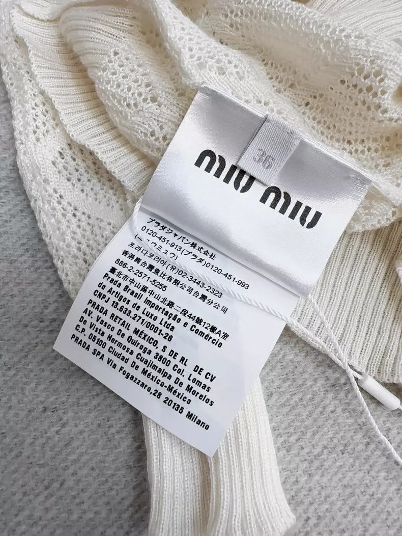 Miu Miu Miu Miu Beige Knit Cardigan with Lace Collar Size S / US 4 / IT 40 - 7 Thumbnail