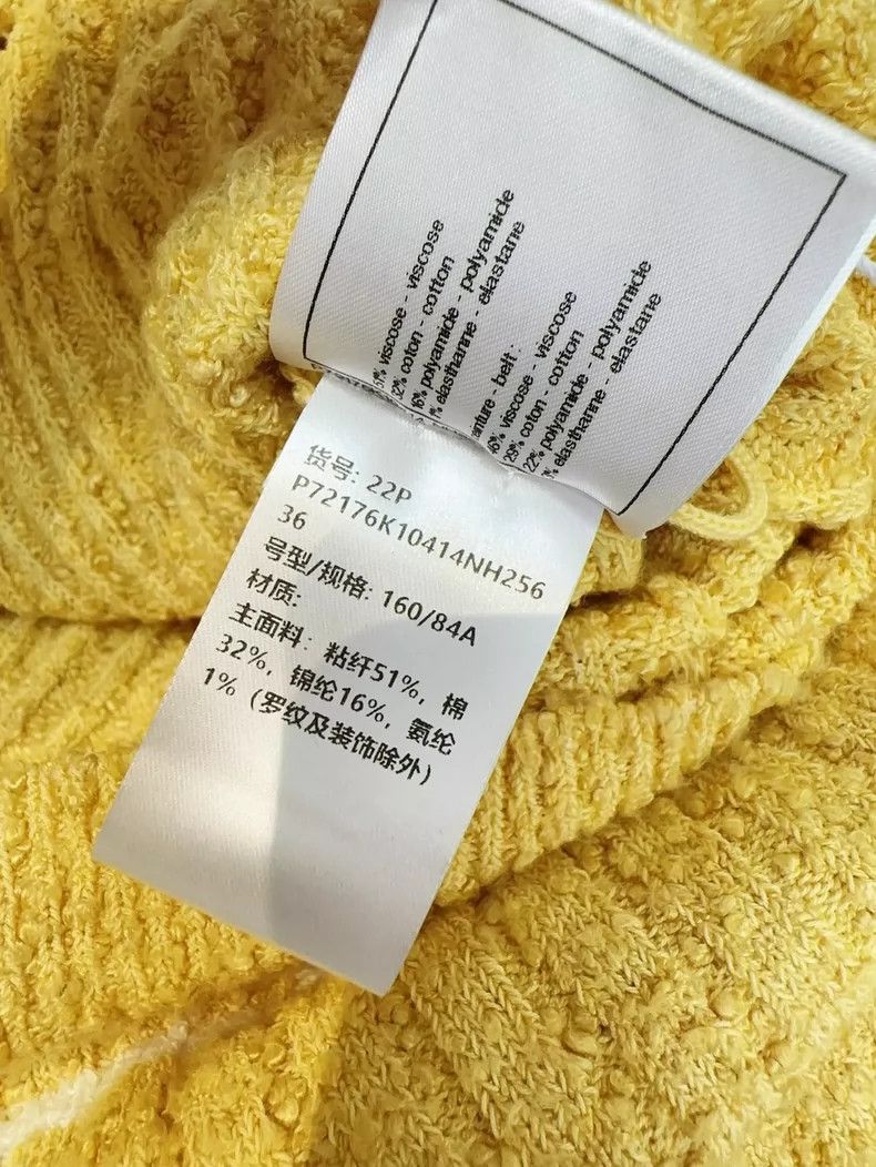 Chanel Chanel Yellow Knit Dress with Short Sleeves Size S / US 4 / IT 40 - 8 Thumbnail