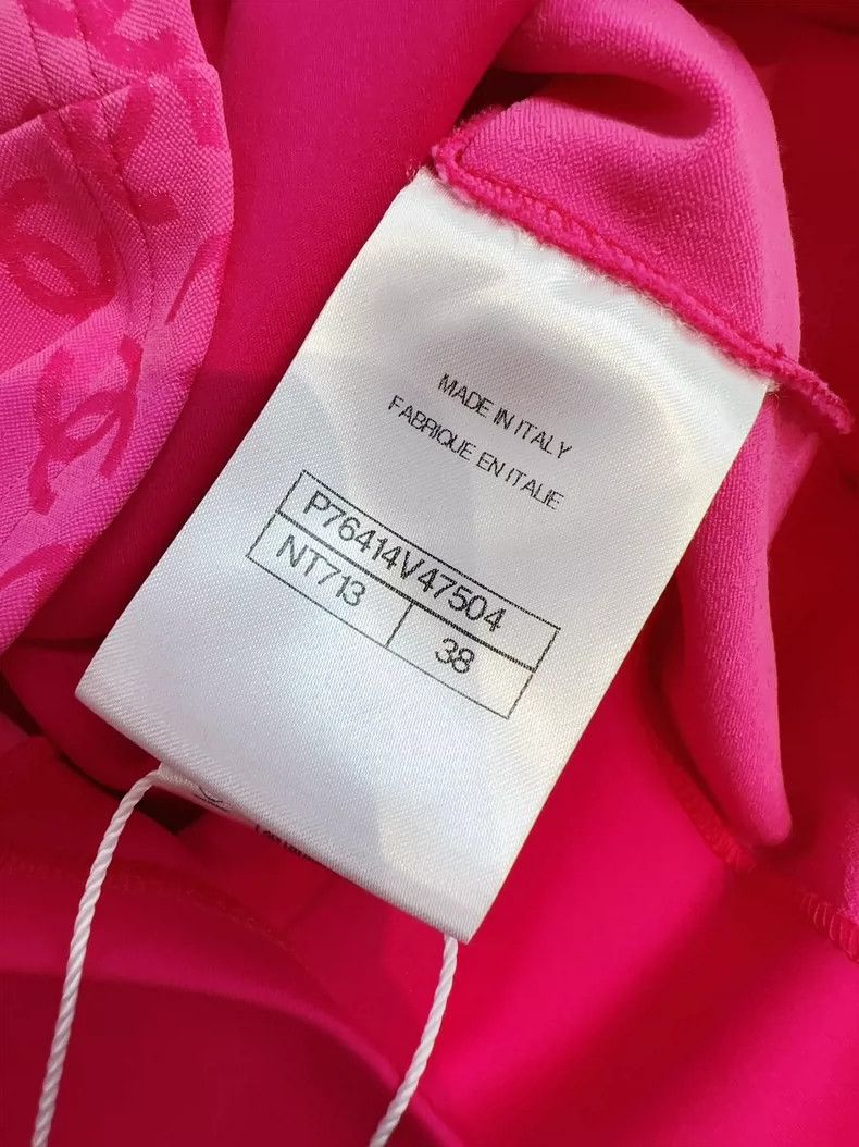 Chanel Chanel Pink Logo Short Sleeve Top Size M / US 6-8 / IT 42-44 - 6 Thumbnail