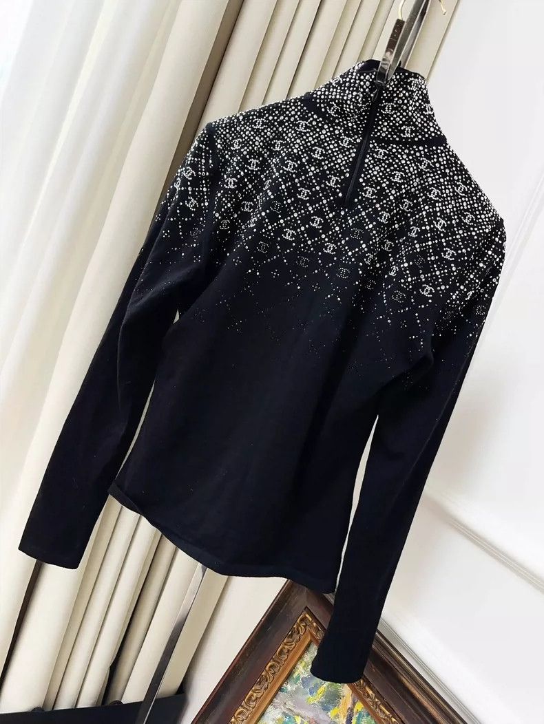 Chanel Chanel Black Knit Top with Diamond Logo Size XS / US 0-2 / IT 36-38 - 2 Thumbnail