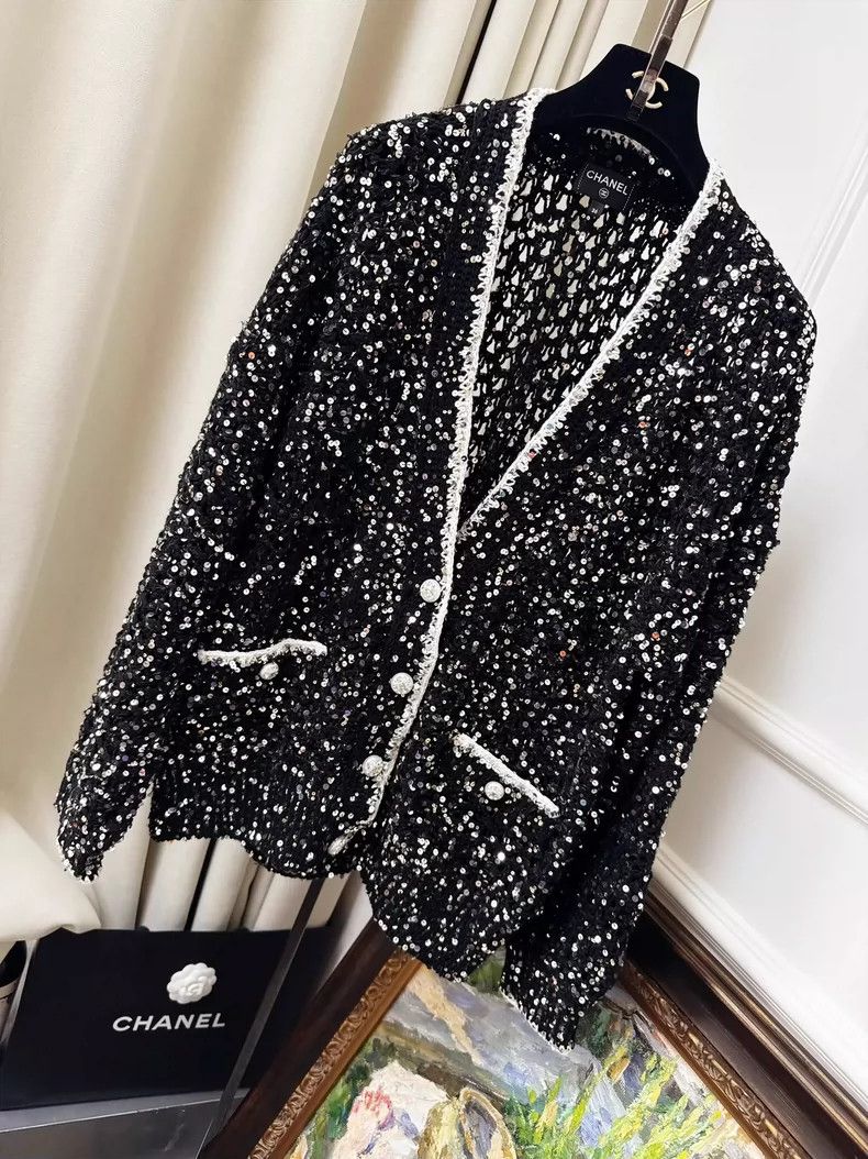 Chanel Chanel Black Sequin Knit Cardigan with White Trim Size S / US 4 / IT 40 - 6 Thumbnail
