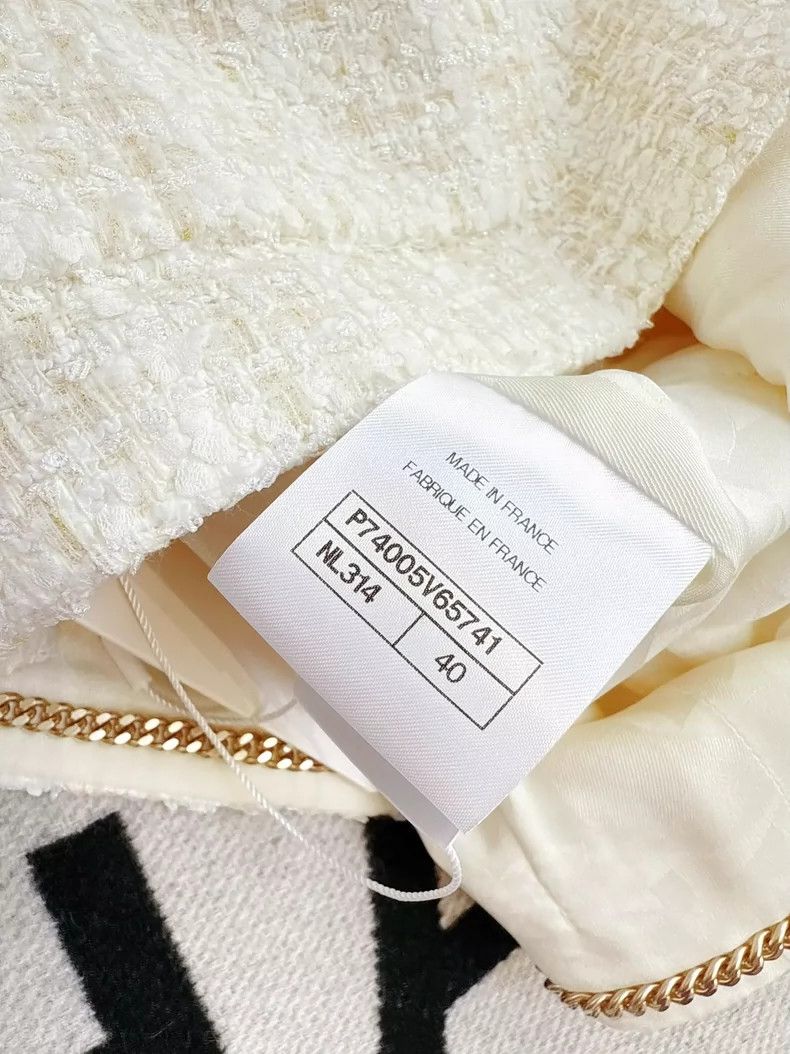Chanel Chanel White Diamond Button Woven Jacket Size L / US 10 / IT 46 - 5 Thumbnail