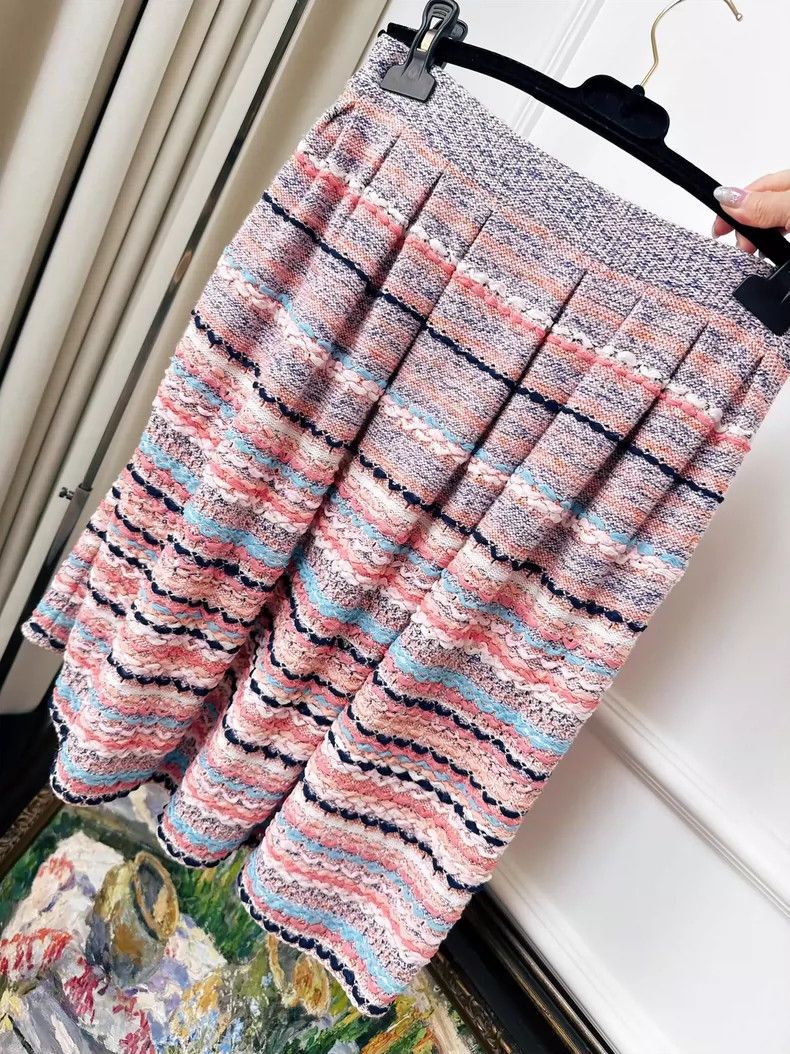 Chanel Chanel Pink Striped Knit Midi Skirt Size 36" / US 14 / IT 50 - 3 Thumbnail