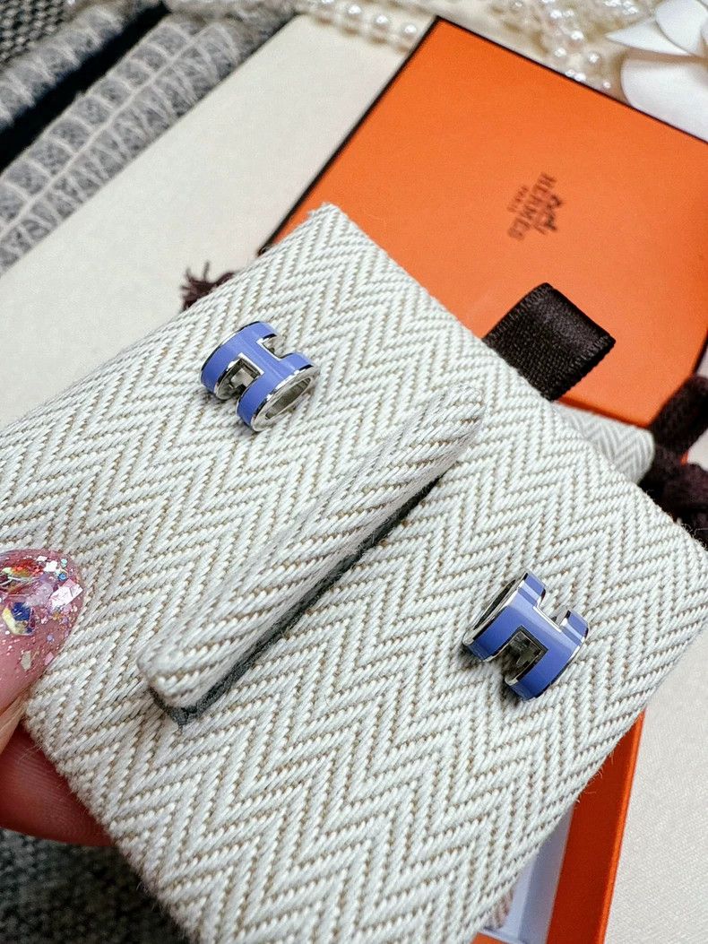 Hermes Hermes Mini Pop Earrings in Purple Color Size ONE SIZE - 6 Thumbnail