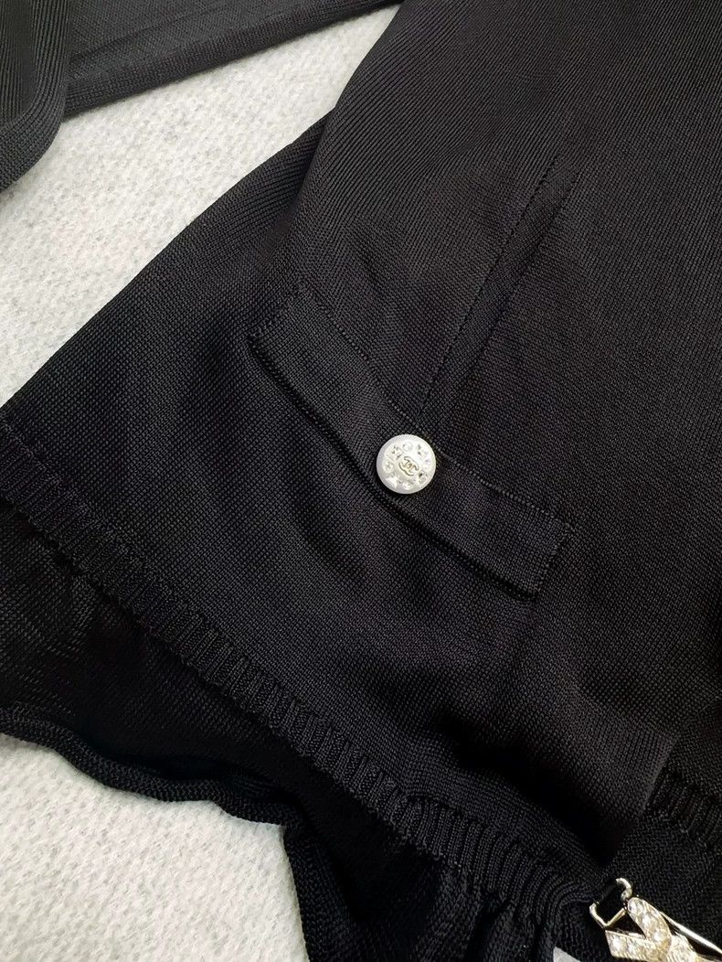 Chanel Chanel Black Cardigan with Ruffles and Bow Size S / US 4 / IT 40 - 4 Thumbnail