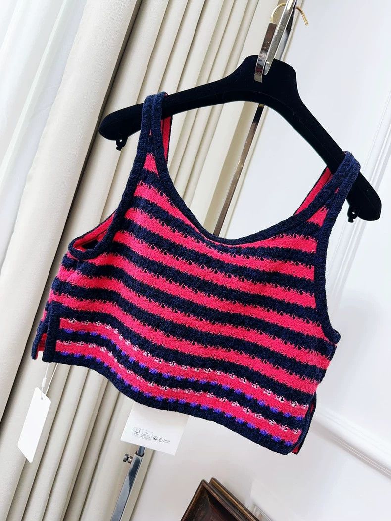 Chanel Chanel Black and Pink Knit Crop Top Size M / US 6-8 / IT 42-44 - 2 Thumbnail