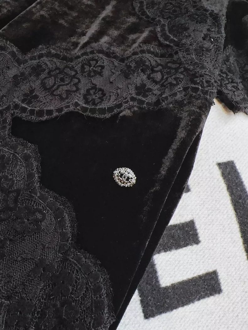 Chanel Chanel Black Velvet Lace Dress Size 36 Size S / US 4 / IT 40 - 3 Thumbnail