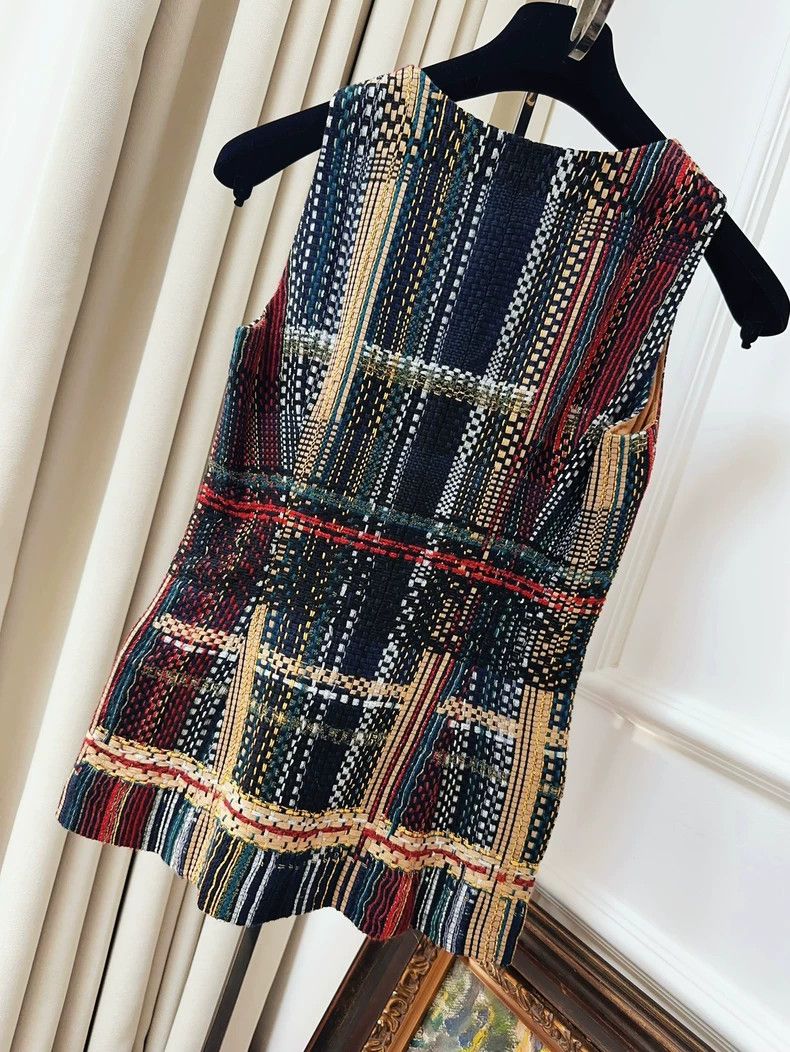 Chanel Chanel Colorful Plaid Sleeveless Vest Size S / US 4 / IT 40 - 2 Thumbnail