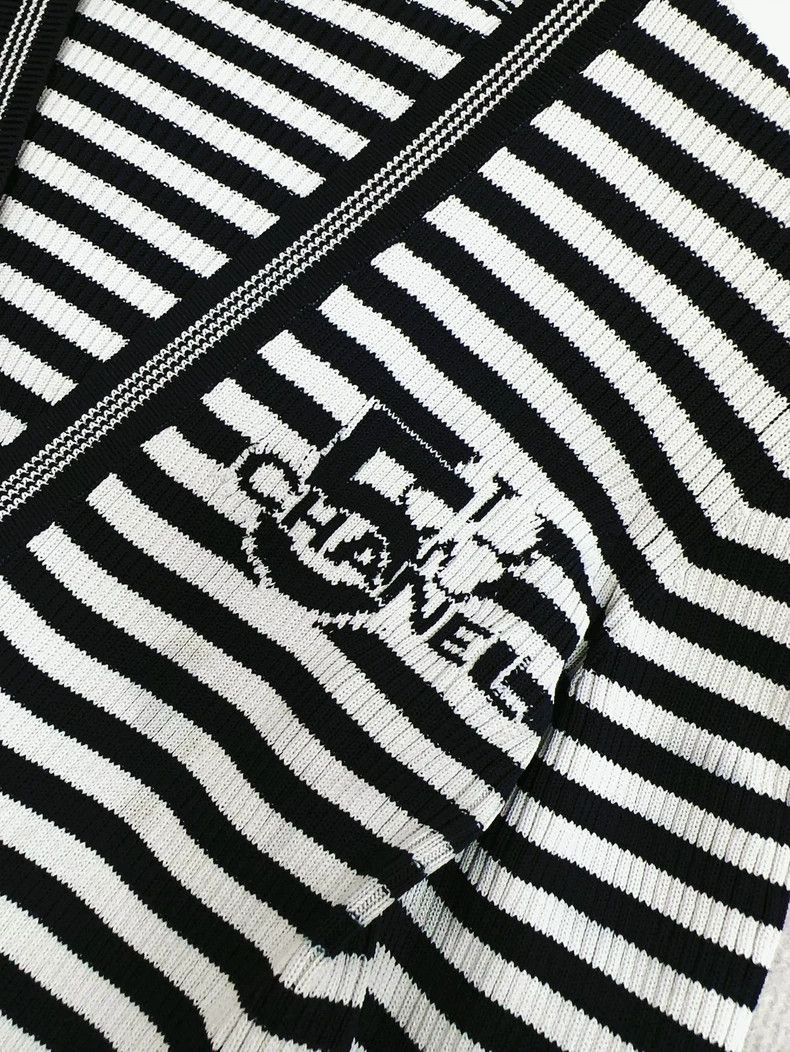 Chanel Chanel Striped Knit Cardigan 23C Early Spring Size M / US 6-8 / IT 42-44 - 6 Thumbnail