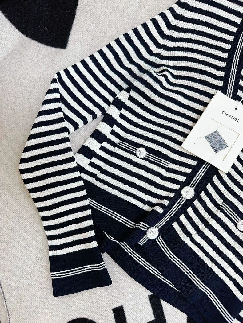 Chanel Chanel Striped Knit Cardigan 23C Early Spring Size M / US 6-8 / IT 42-44 - 4 Thumbnail