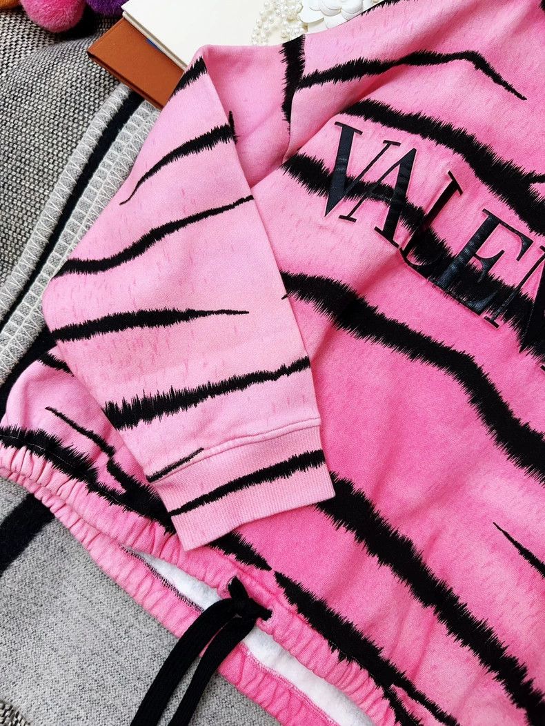 Valentino Valentino Pink Tiger Print Hooded Sweatshirt Size L / US 10 / IT 46 - 3 Thumbnail