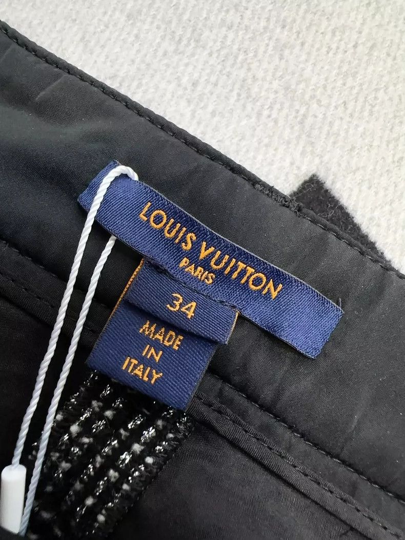 Louis Vuitton Louis Vuitton Striped Tweed Shorts Size 34 Size 34" / US 12 / IT 48 - 6 Thumbnail