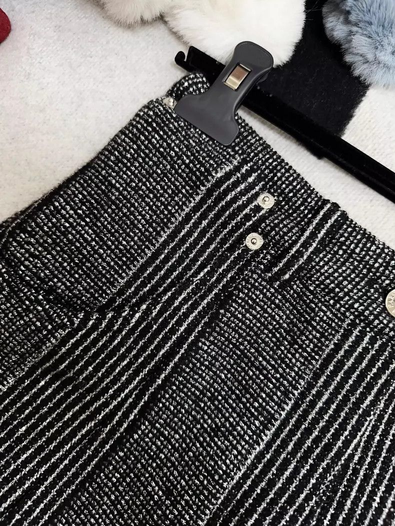 Louis Vuitton Louis Vuitton Striped Tweed Shorts Size 34 Size 34" / US 12 / IT 48 - 5 Thumbnail