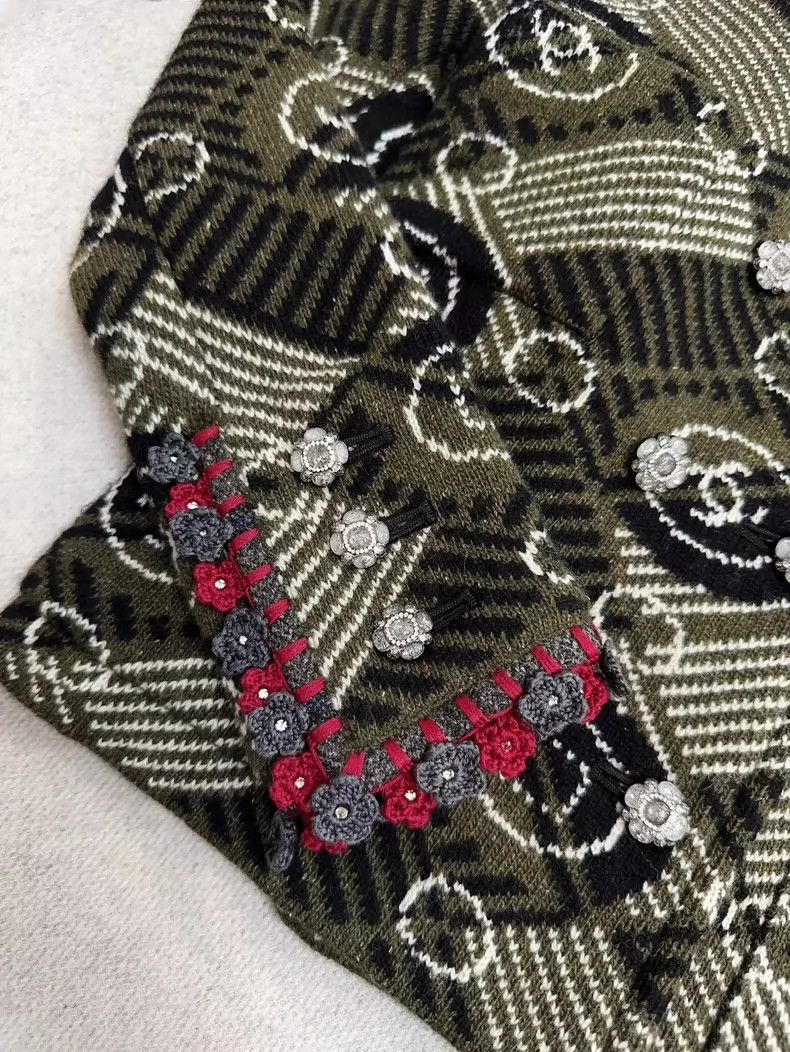 Chanel Chanel Long Sleeve Jacket with Floral Design Size S / US 4 / IT 40 - 5 Thumbnail