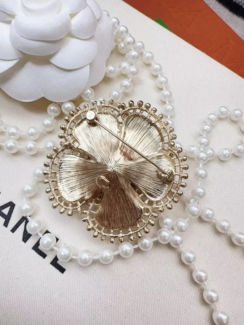 Chanel CHANEL 23K Pink Enamel Flower Pearl Brooch Size ONE SIZE - 3 Thumbnail
