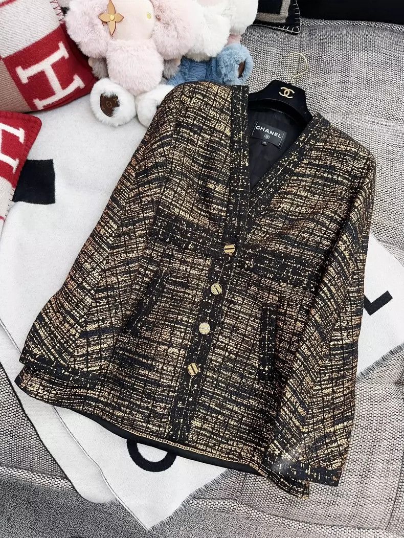 Chanel Chanel Black Gold Waistcoat Jacket Size S / US 4 / IT 40 - 6 Thumbnail