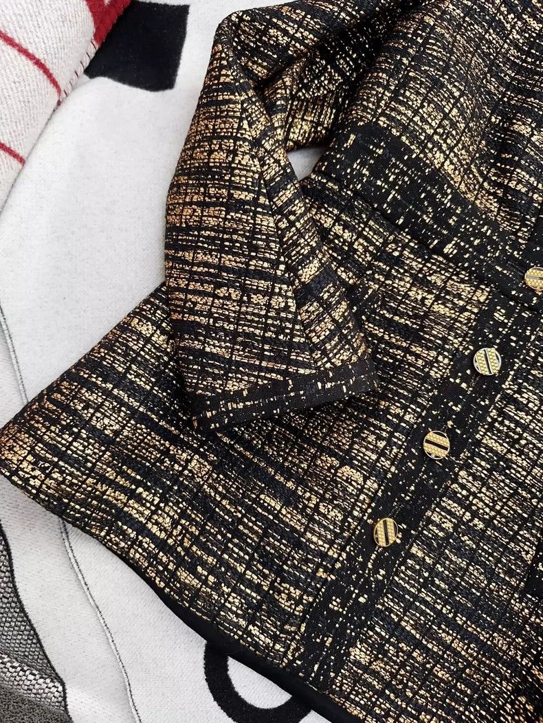 Chanel Chanel Black Gold Waistcoat Jacket Size S / US 4 / IT 40 - 3 Thumbnail