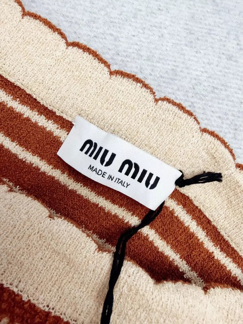 Prada Miu Miu Striped Knit Skirt in Burgundy Size 38" / US 16 / IT 52 - 4 Thumbnail