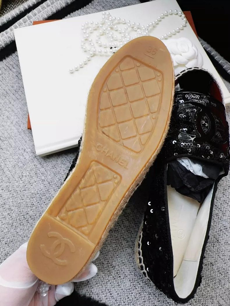 Chanel Chanel Black Sequin Fisherman Loafers Size 36 Size US 6 / IT 36 - 7 Thumbnail
