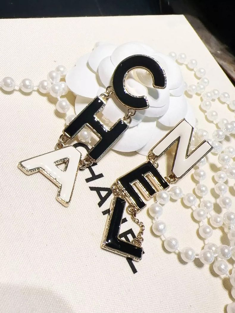 Chanel Chanel Black and White Enamel Earrings Size ONE SIZE - 5 Thumbnail