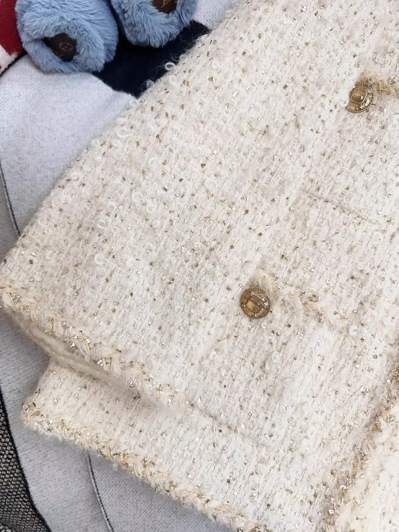Chanel Chanel Ivory Four-Pocket Jacket Size S / US 4 / IT 40 - 4 Thumbnail