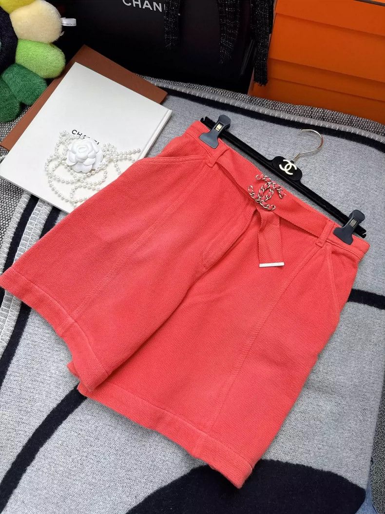 Chanel Chanel Vintage Watermelon Red Denim Shorts Size 36" / US 14 / IT 50 - 4 Thumbnail