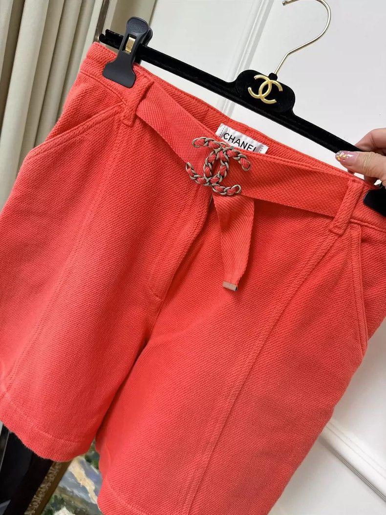 Chanel Chanel Vintage Watermelon Red Denim Shorts Size 36" / US 14 / IT 50 - 3 Thumbnail