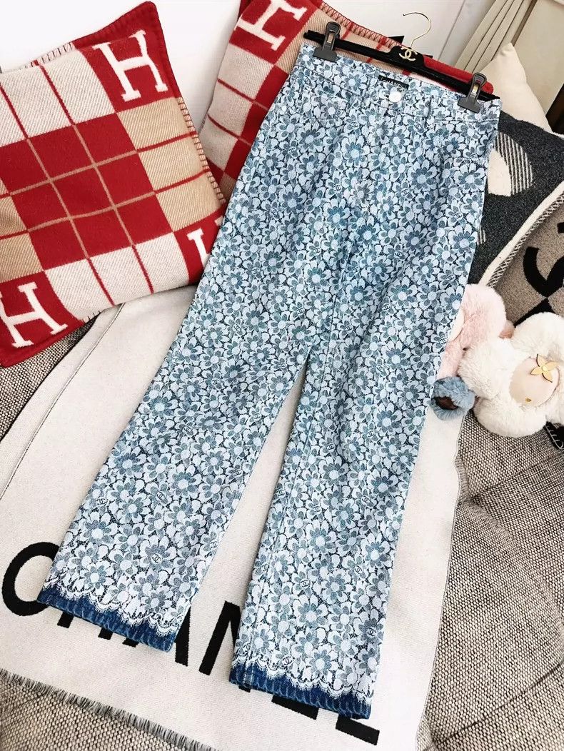 Chanel Chanel Blue White Floral Denim Pants Size 36" / US 14 / IT 50 - 3 Thumbnail