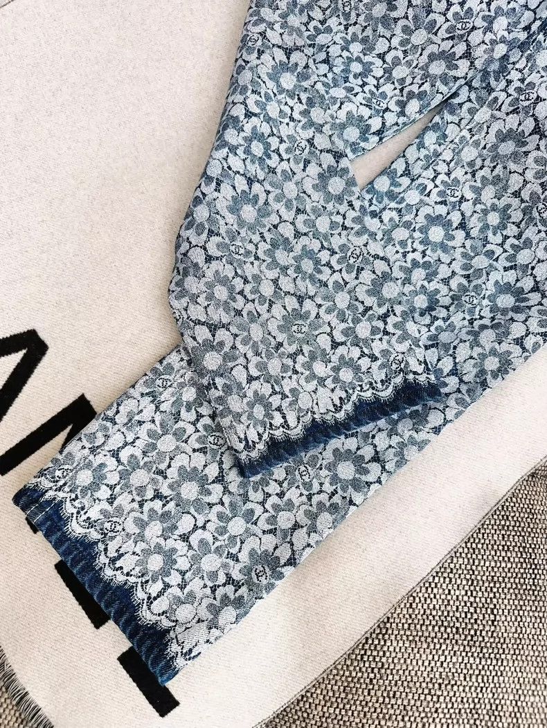 Chanel Chanel Blue White Floral Denim Pants Size 36" / US 14 / IT 50 - 5 Thumbnail