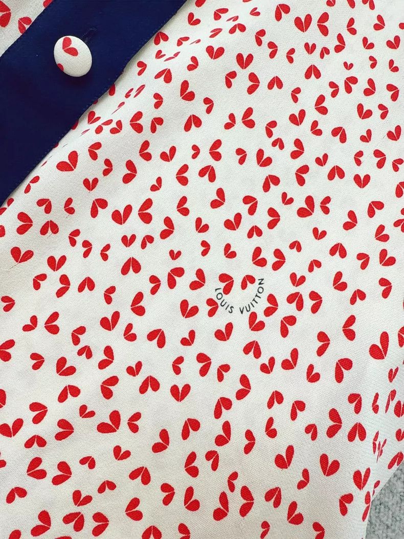 Louis Vuitton Louis Vuitton Heart Pattern Short Sleeve Shirt Size M / US 6-8 / IT 42-44 - 6 Thumbnail