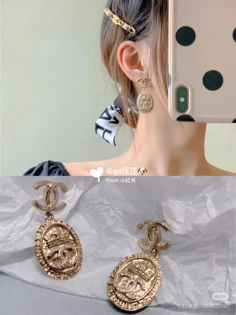 Chanel Chanel 21A Crown Coin Double C Earrings Size ONE SIZE - 5 Thumbnail