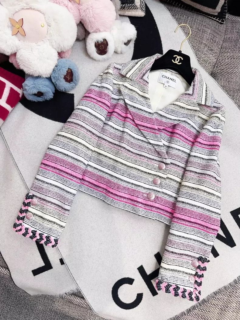 Chanel Chanel Colorful Striped Cropped Jacket Size M / US 6-8 / IT 42-44 - 2 Thumbnail