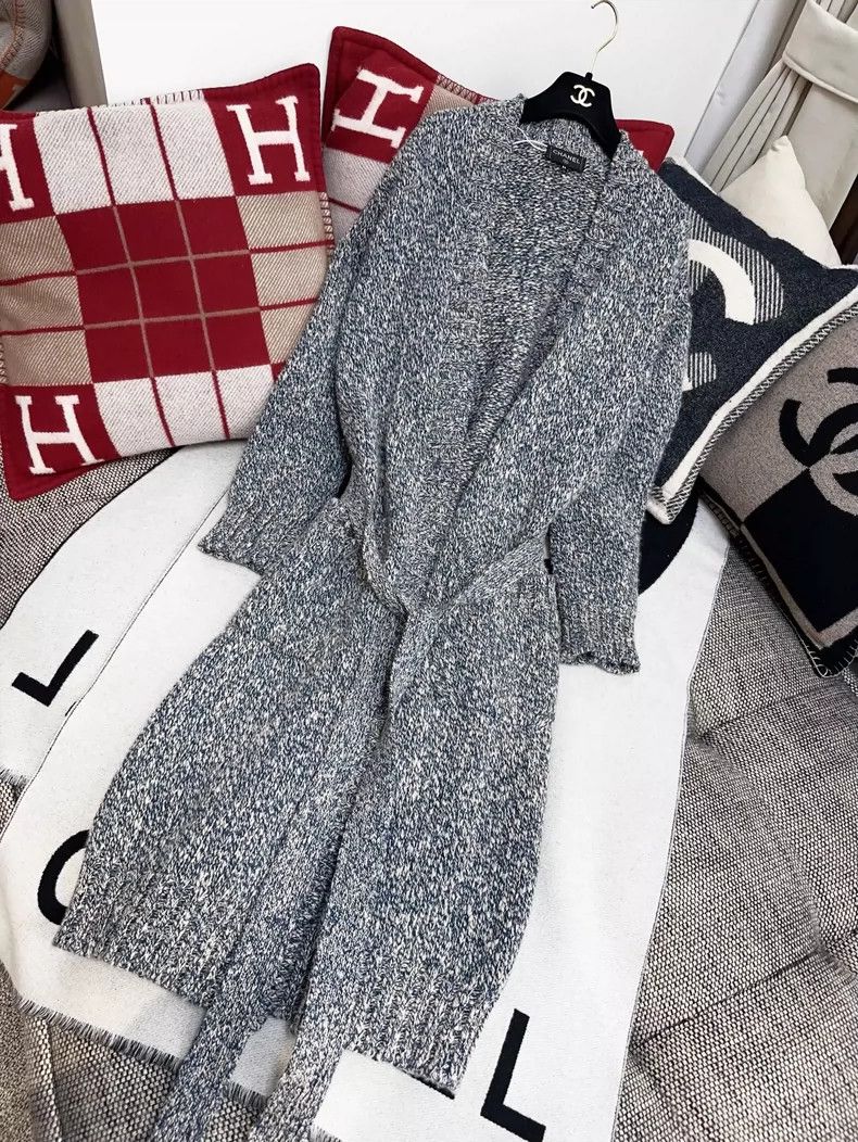 Chanel Chanel Long Cashmere Coat with Belt Size XS / US 0-2 / IT 36-38 - 8 Thumbnail