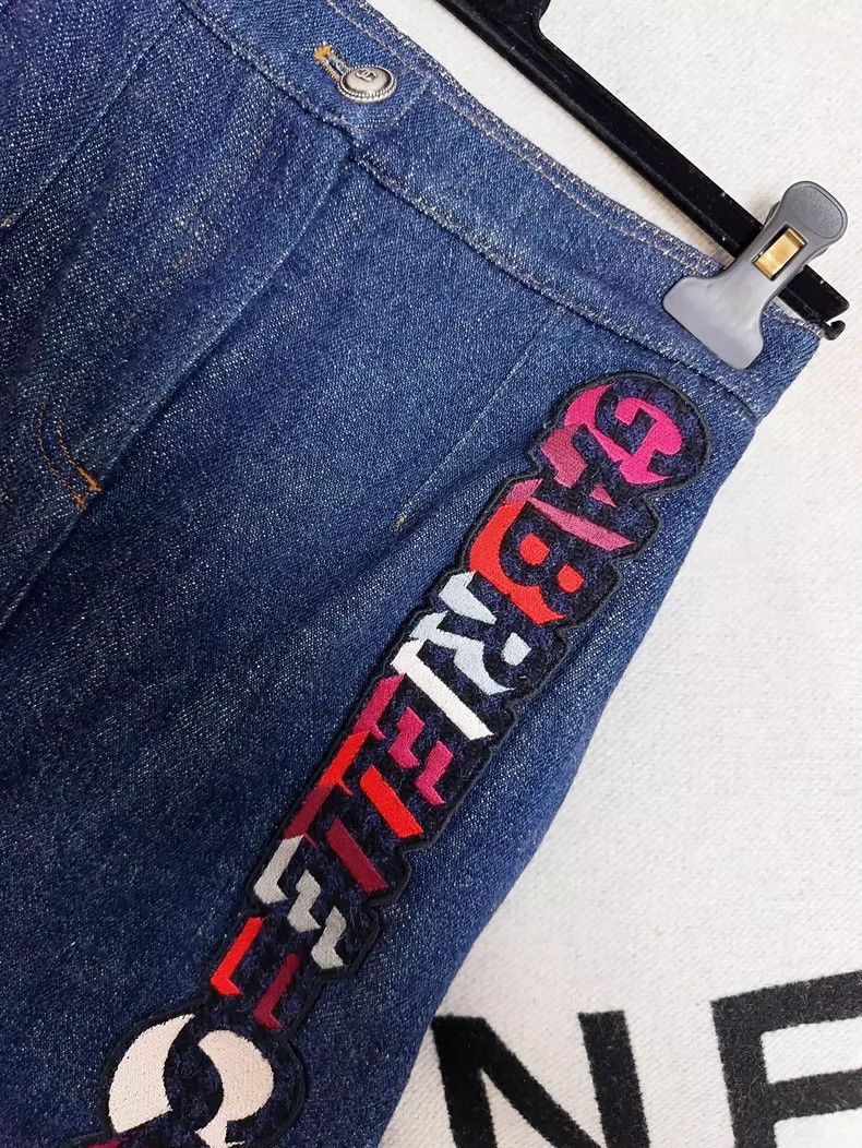 Chanel Chanel Denim Embroidered Letter Skirt Size 36 Size 36" / US 14 / IT 50 - 3 Thumbnail