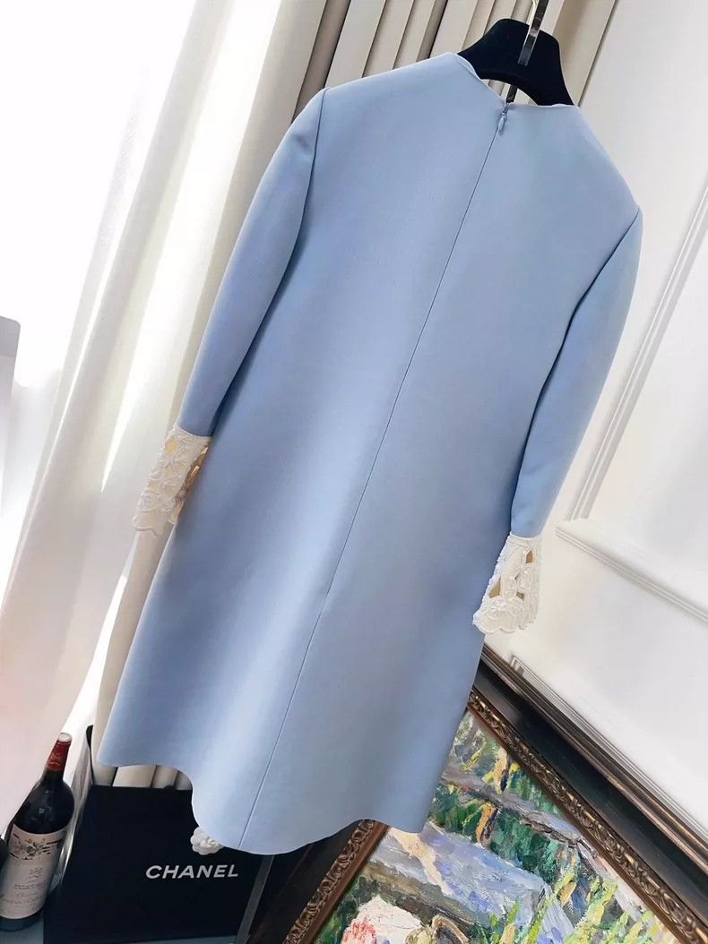 Valentino Valentino Dress with Beaded Cuffs Size 38 Size M / US 6-8 / IT 42-44 - 2 Thumbnail