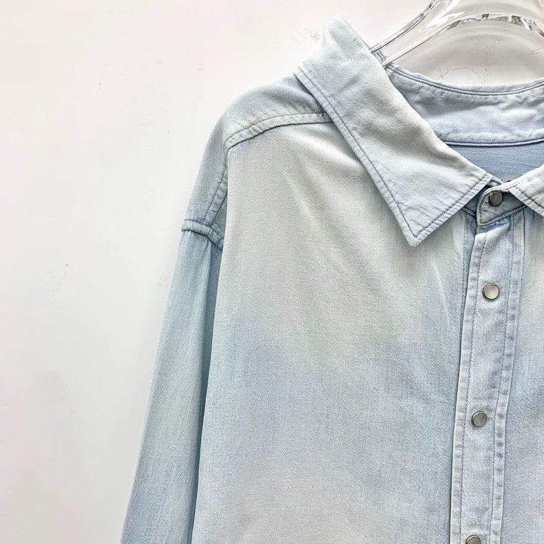 Balenciaga Balenciaga Light Blue Long Sleeve Button-Up Shirt Size XXS / US 00 / IT 34 - 3 Thumbnail