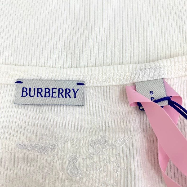 Burberry Burberry White Sleeveless Knit Top with Logo Size S / US 4 / IT 40 - 6 Thumbnail