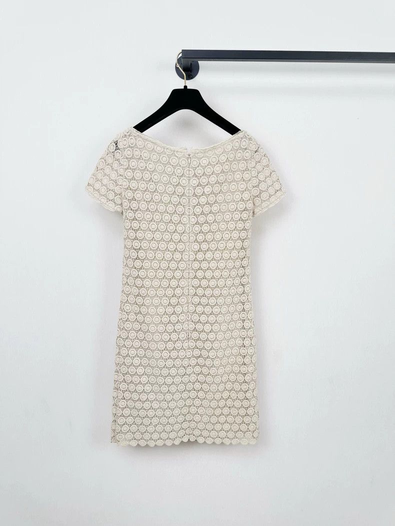 Burberry Burberry Lace Dress UK4 Size Size XS / US 0-2 / IT 36-38 - 5 Thumbnail